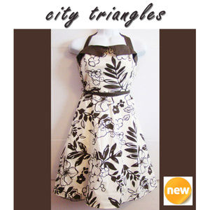 City Triangles Women's Sleeveless Dress Size 11🌻NWT